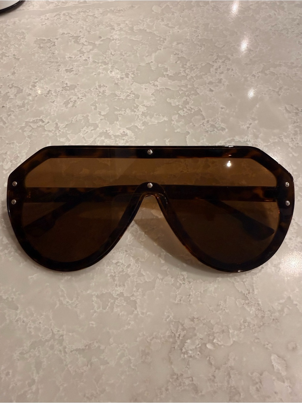 Sunglasses. Tortoise shell